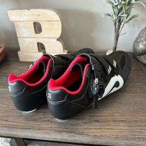 Peloton Men's Black and Red Cycling Shoes